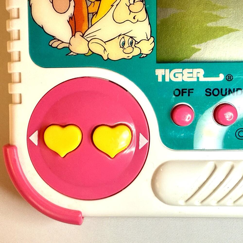 Vintage Tiger Snow White & Seven Dwarfs Electronic Handheld LCD Game Tested - Picture 5 of 7